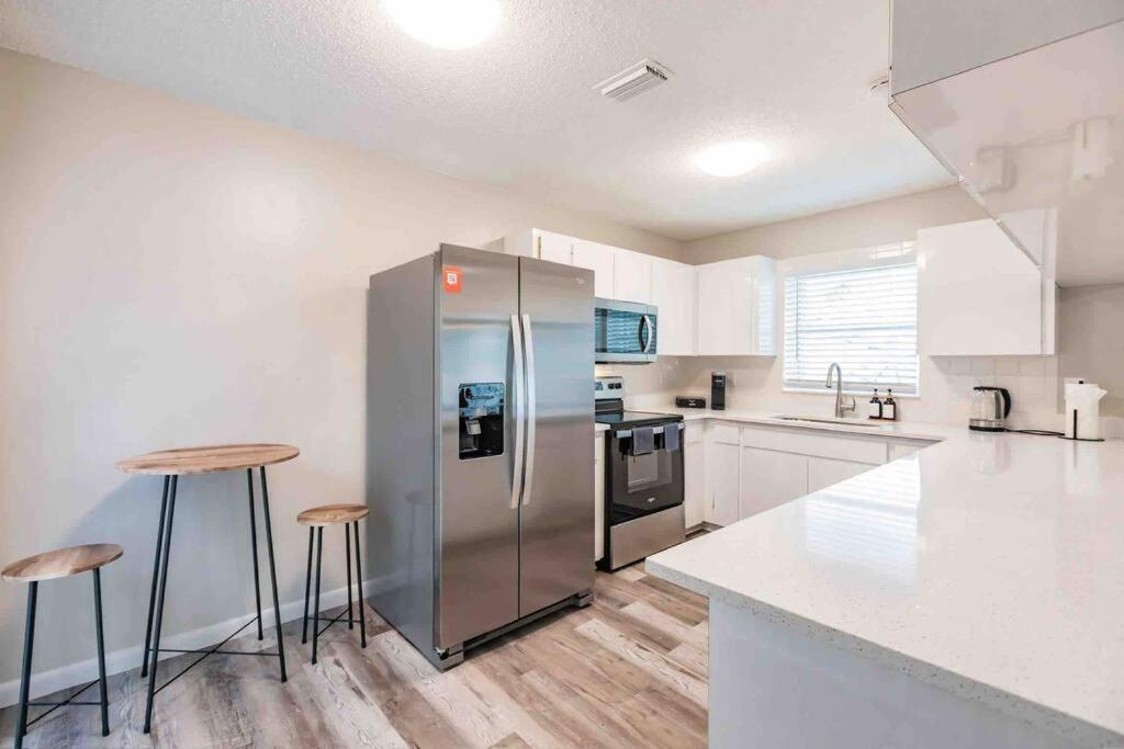 Poolside Oasis-5 Miles From Venice Beach Екстериор снимка